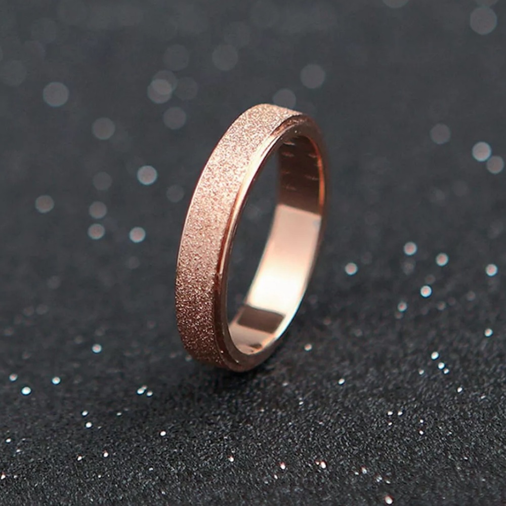 Rose gold sparkle ring band
